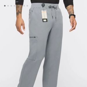 Jaanuu Men's Solution 6-Pocket Scrub Pant in Small